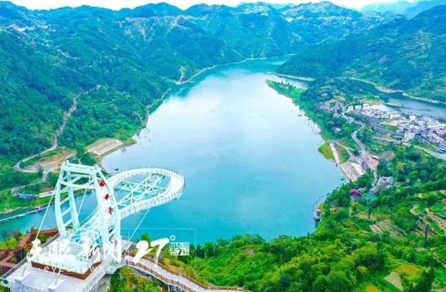 德江五彩洋山河景区