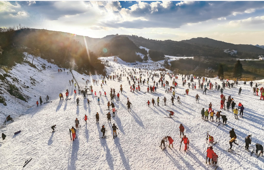 梅花山滑雪